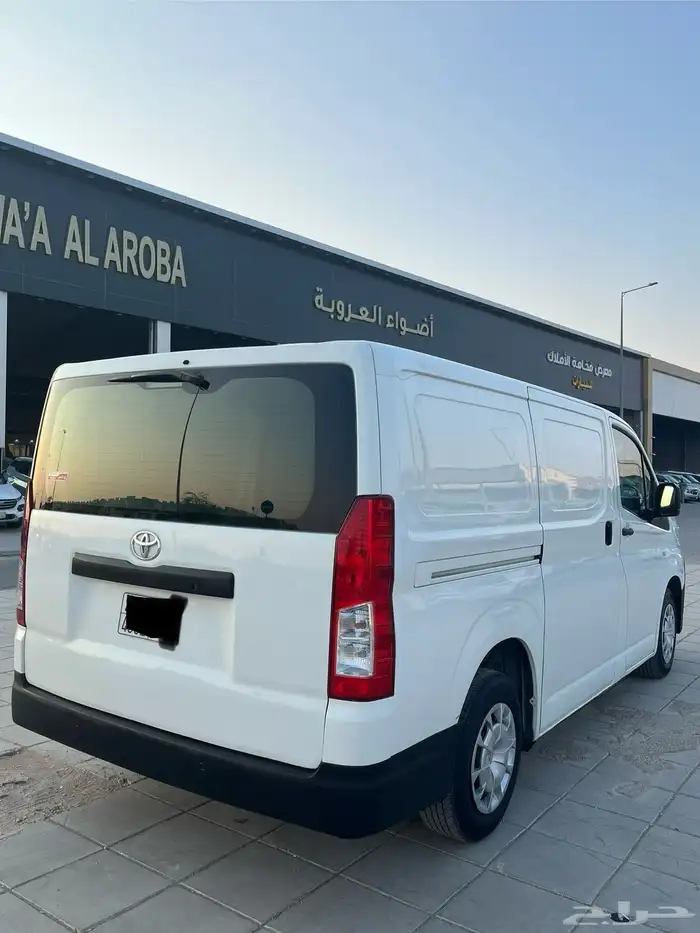 تويوتا باص 2020 للبيع 4