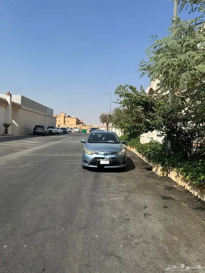 تويوتا يارس 2015 0