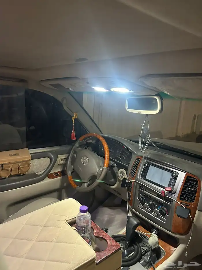 لاندكروزر 4