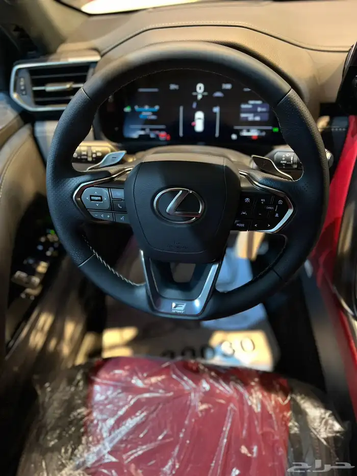 لكزس اف سبورت الساير 2025 3