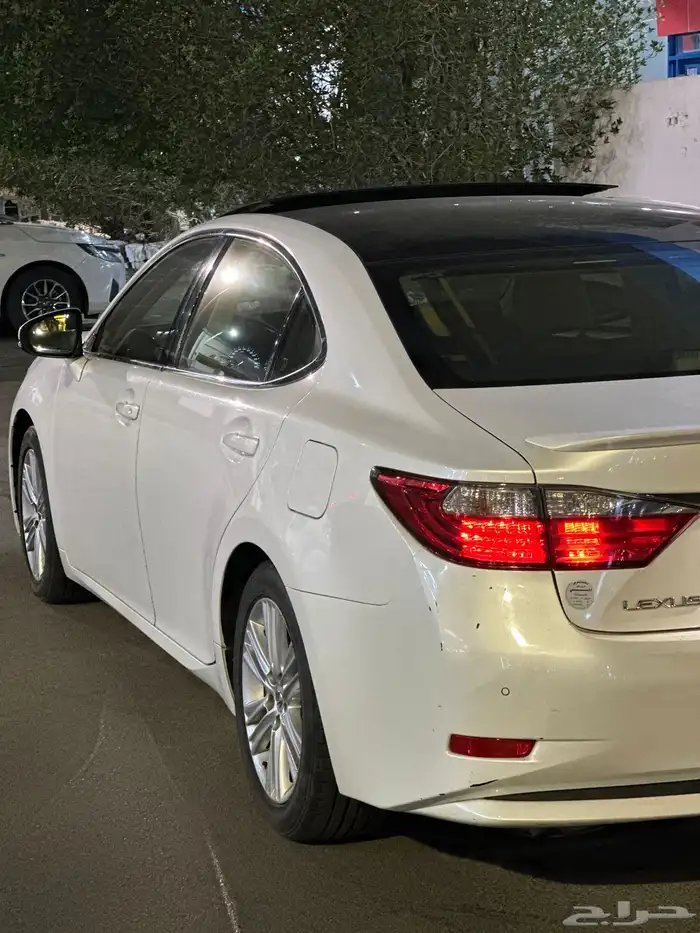 للبيع لكزس بودي وكاله حتي الصدمات شرط الفحص 1