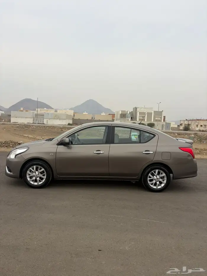 نيسان صني نص فل 0