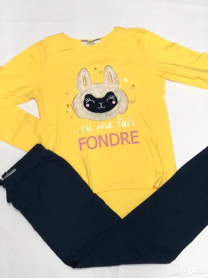 ستوك ملابس نسائية للبيع بالكامل 45