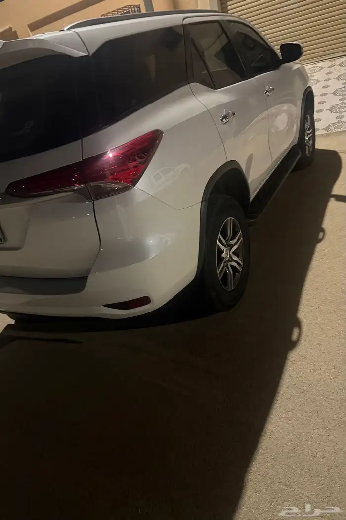 للبيع الفورشنر 2023 3