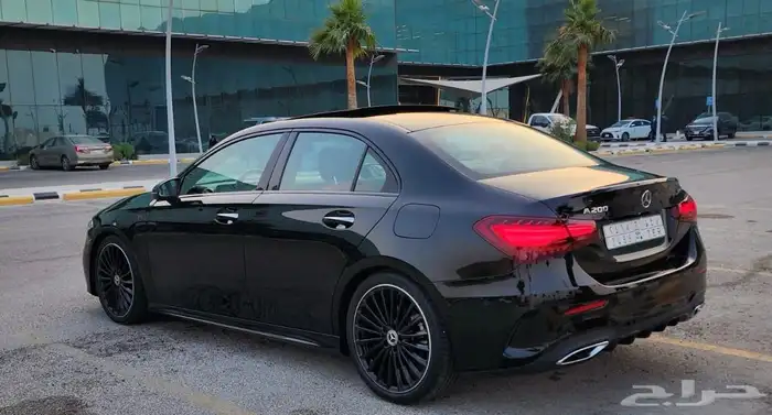 للفخامه عنوان مرسيدس A200 موديل 2024 اخو الوكالة..سعودي 2