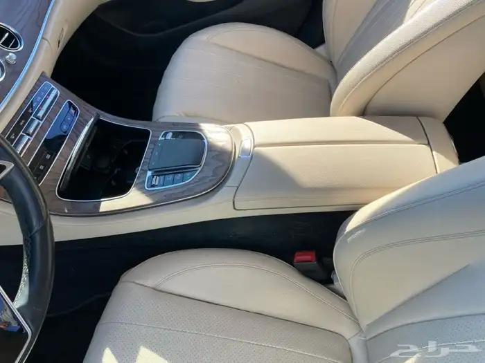 مرسيدس E350 2021 12