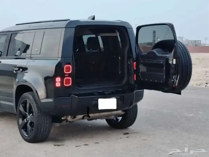 لاندروفر - ديفندر - 2021 - 6 سلندر 16