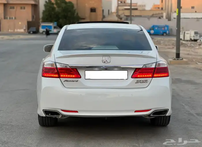 هوندا اكورد 2015 فل كامل V6 15