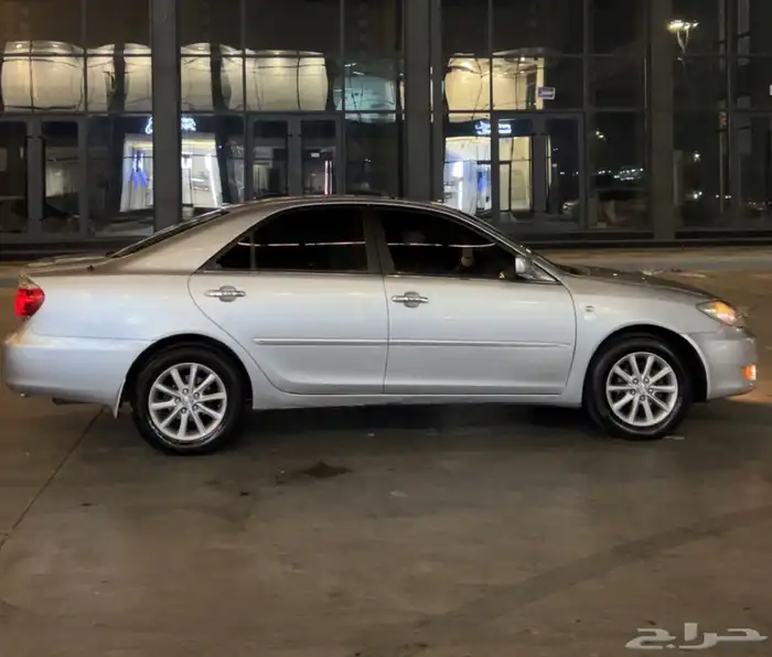 كامري فل كامل GLI 2005 او للبدل 7