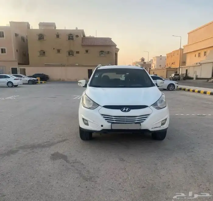 توسان2012للبيع 2