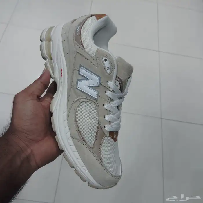 شوزات رسميه لويس فيتون وجزم لوربيانا ونيوبلانس واسكيس 85