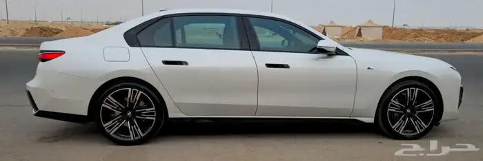 بي ام دبليو كت m حجم 735li مديل 2025 3