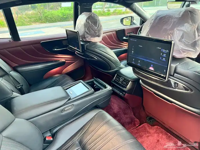 لكزس LS500h للبيع 0