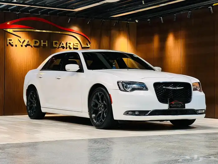 كرايزلر 2021 S فل كامل V6 (( عرض خاص )) 0