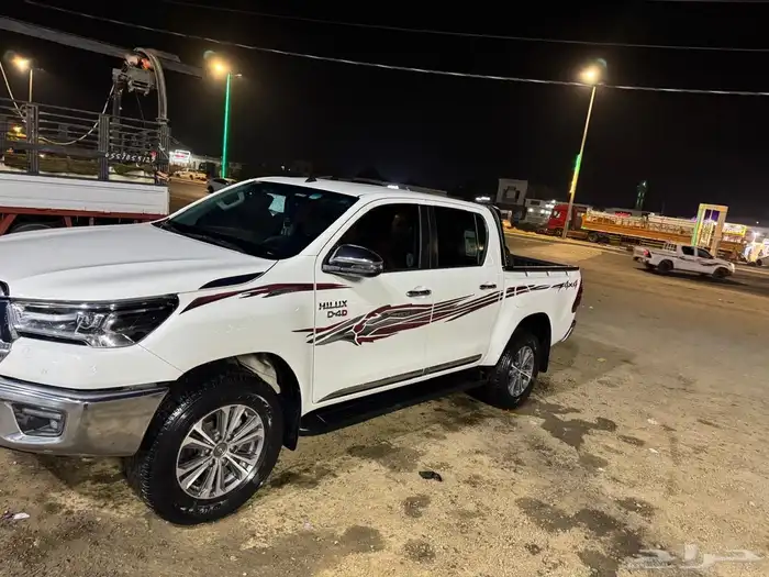 ونيت هايلكس فل كامل 2024 مكينه كبير 2800 1