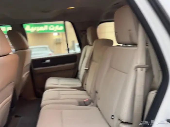 فورد اكسبديشن 2012 سعودي نظييف 18