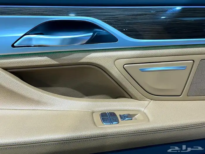 بي ام دبليو 730Li موديل 2020 الناغي 21