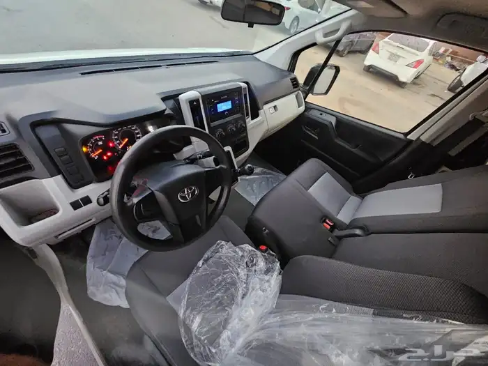 تويوتا باص 2022 بضاعه ديزل للبيع 7