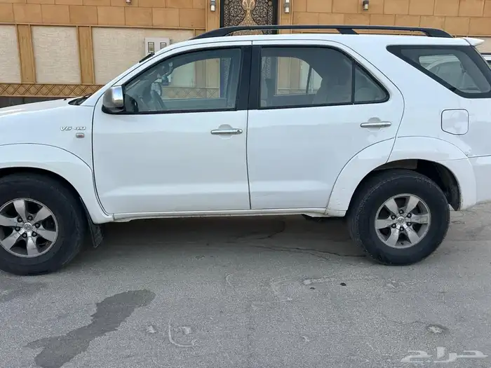 فورتشنر-تويوتا-2006-v6 1