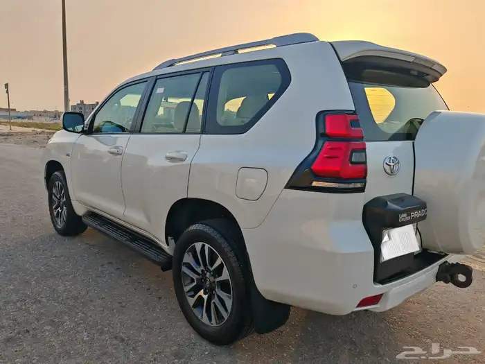 برادو مخزن ممشى قليل 2022 V6 txl 3