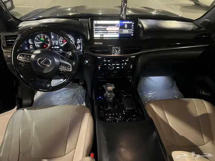 Lexus LX570 Sport 2020 13