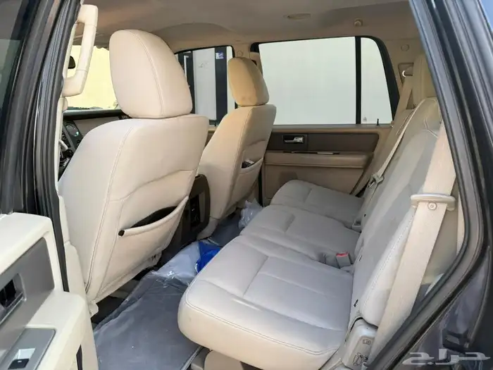 فورد اكسبيدشن 2014 4