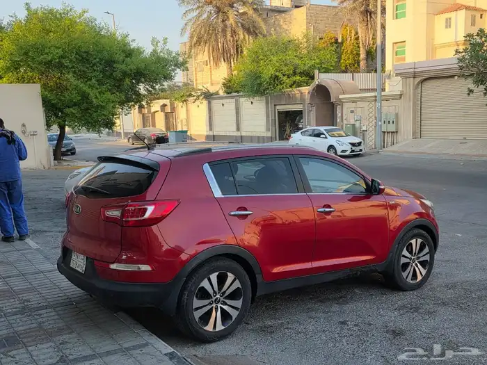 كيا سبورتاج 2011 4