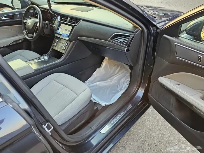 فورد تورس2021 نظيف 8