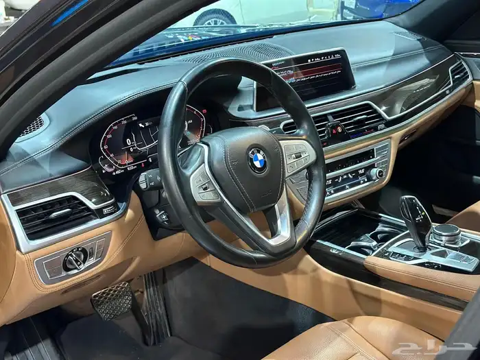 بي ام دبليو 730Li موديل 2020 الناغي 28
