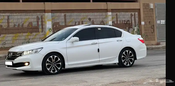 هوندا اكورد 2015 فل كامل V6 18