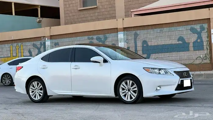 لكزس ES350 2015 فل كامل 1