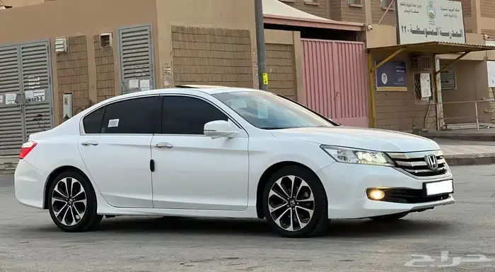 هوندا اكورد 2015 فل كامل V6 14