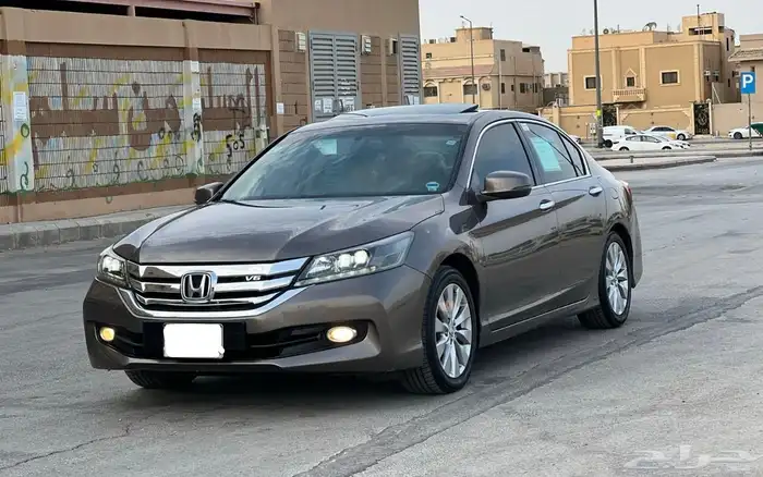 هوندا اكورد 2015 V6 13