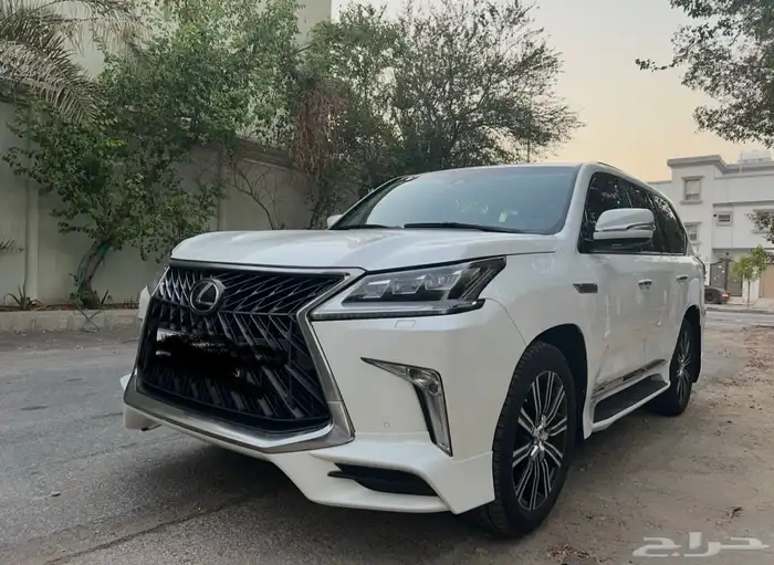 جيب لكزس ابيض داخليه اوف وايت 2