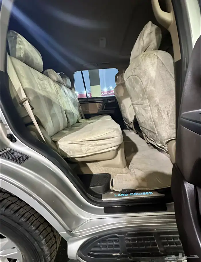 تويوتا لاند كروزر 2010 وارد خليجي 6 سلندر عداد 300 الف 10