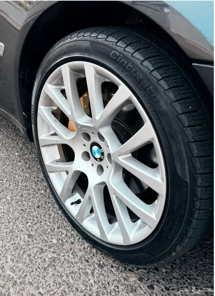 للبيع BMW 740 Li فل كامل 2012 نظيف جدا جدا 24