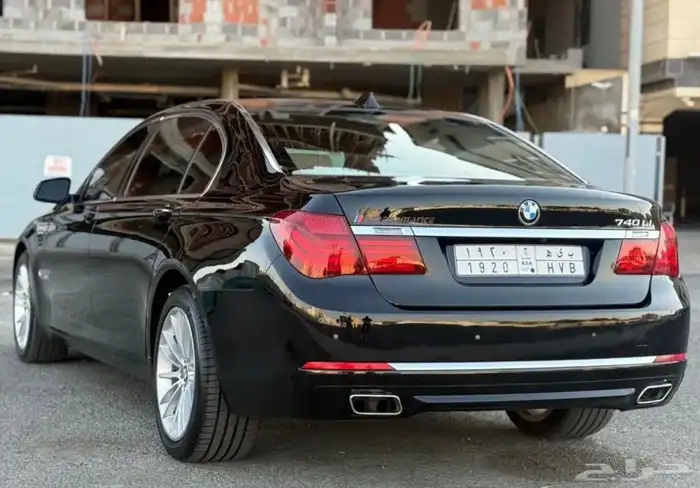 بي ام دبليو 730 2