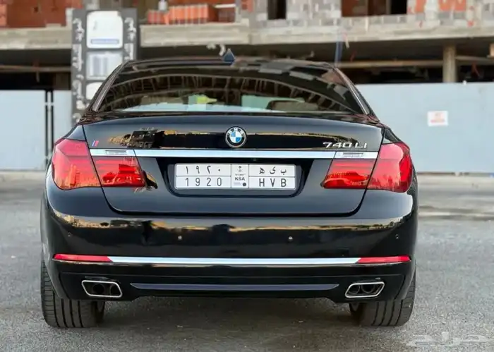 بي ام دبليو 730 4