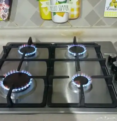 فرن مسطح 4 عيون لم يستعمل سوى مرتين 0