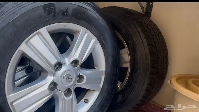 جنوط 18 وكالة لاندكروزر 2015 بريمي مع الكفرات 0