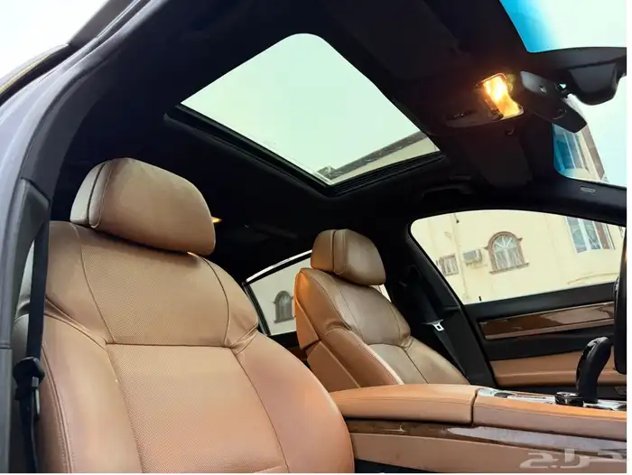 للبيع BMW 740 Li فل كامل 2012 نظيف جدا جدا 7