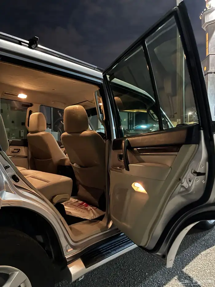 باجيرو 2015 بدي وكاله ممشى 288 الف 6