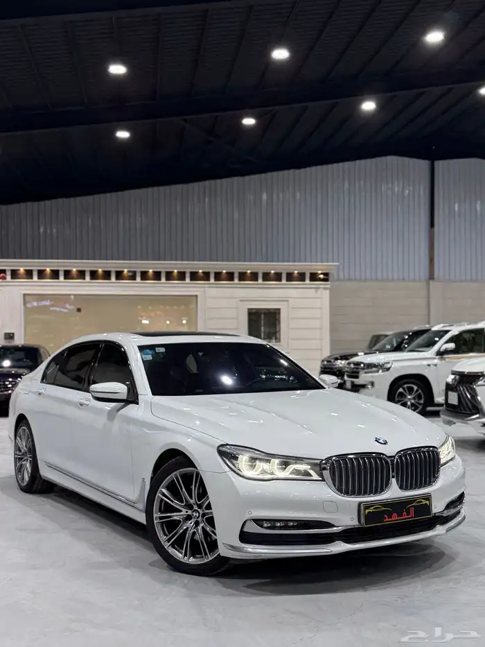 BMW قمة النظافه ممشى قليل 2017 1