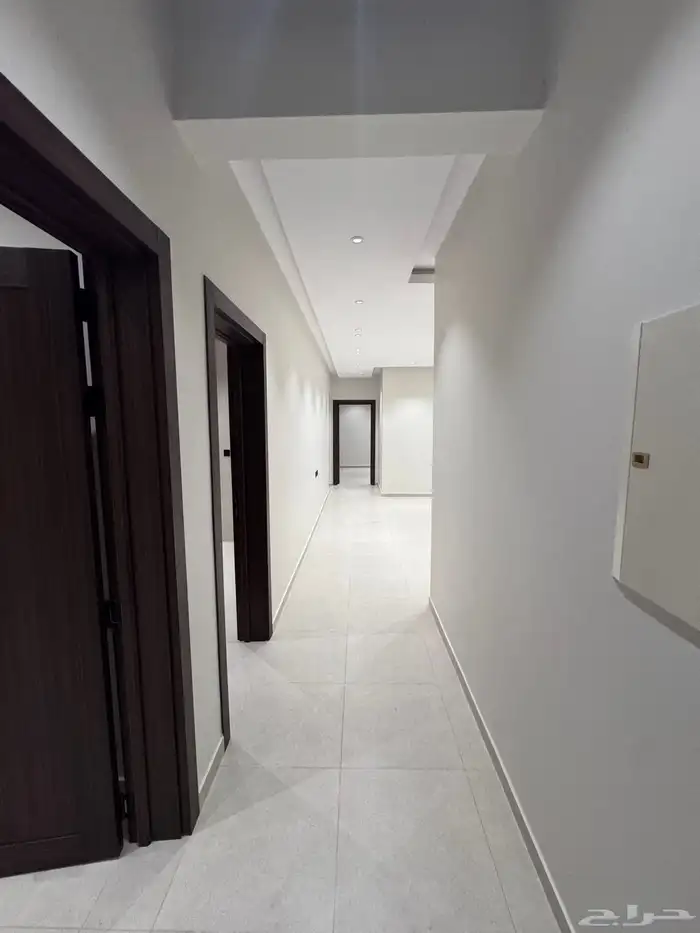 شقق للبيع بمخطط 8 حي الشاطئ 8