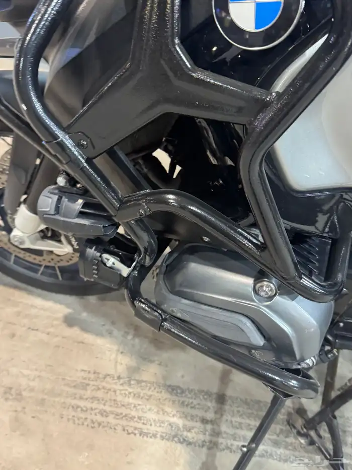 ادفنشر بي ام دبليو 1200 4