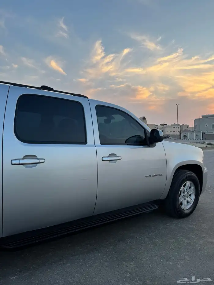 يوكن 2011 XL بدون دبل 4