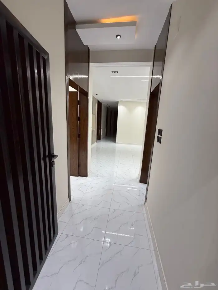 للبيع شقق واسعه مميزه في حي الموسى مكتمل الخدمات 14