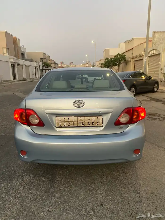 كورلا 2009 لون بحري 1