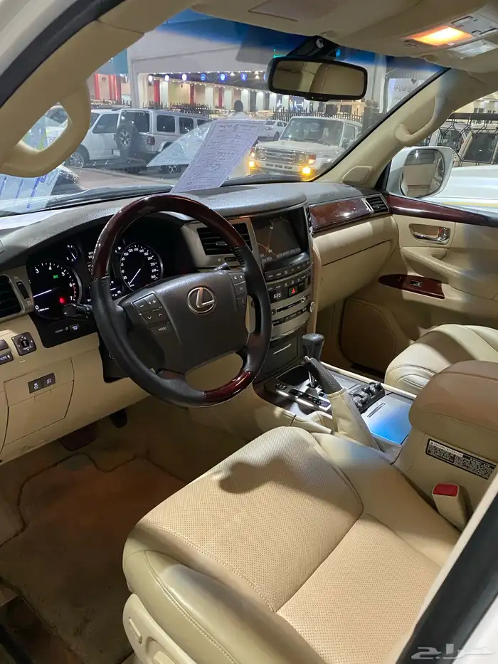 لكزس 2015 4