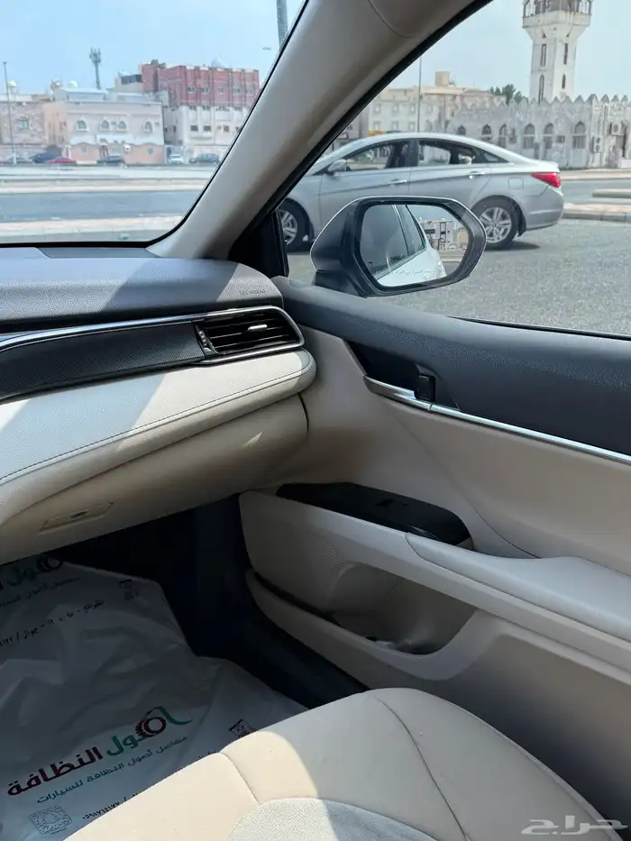 تويوتا كامري 2022 LE هايبرد ممشى قليل 27